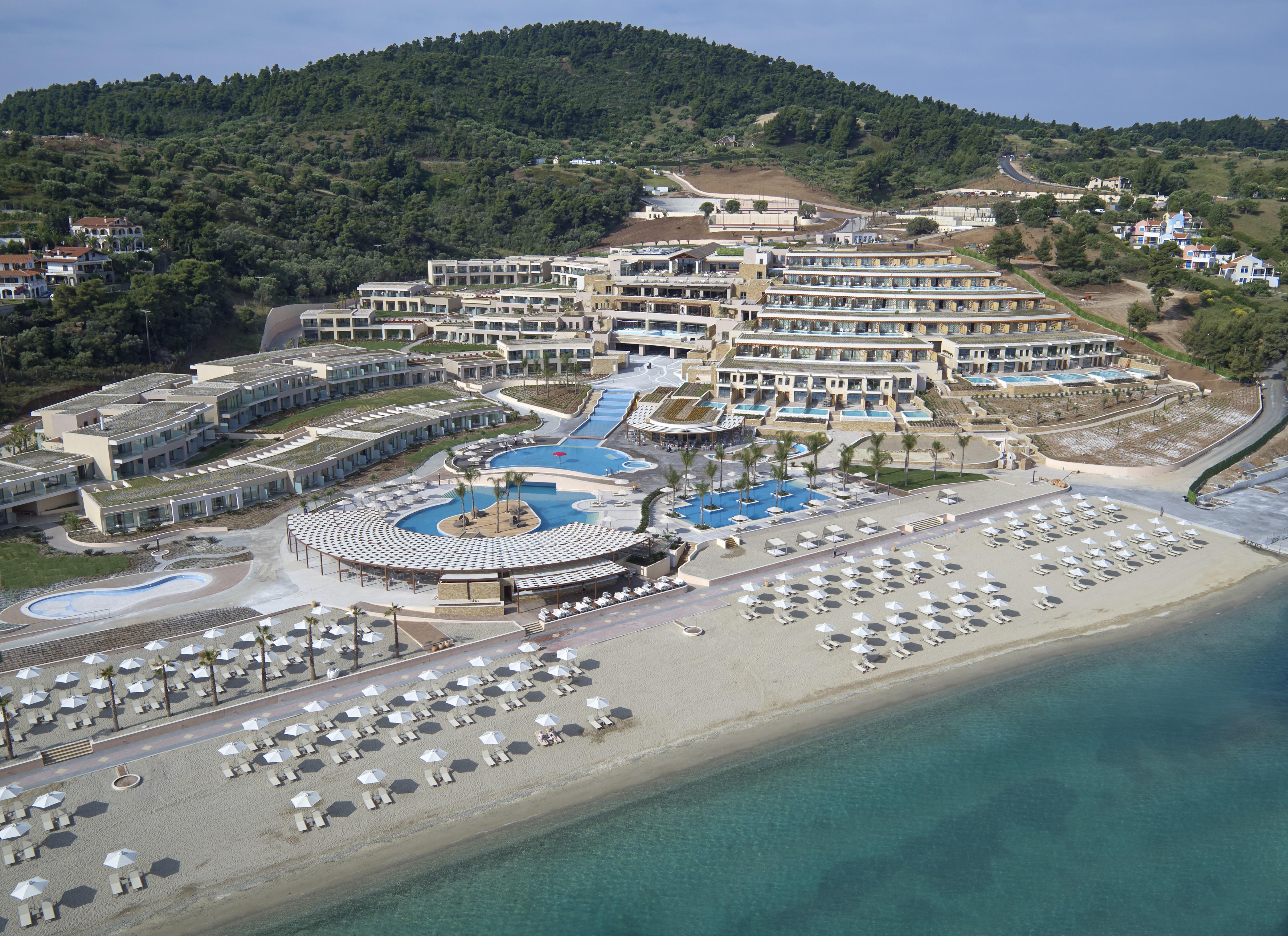 Miraggio Thermal Spa Resort Paliouri Eksteriør billede The resort of Porto Caras