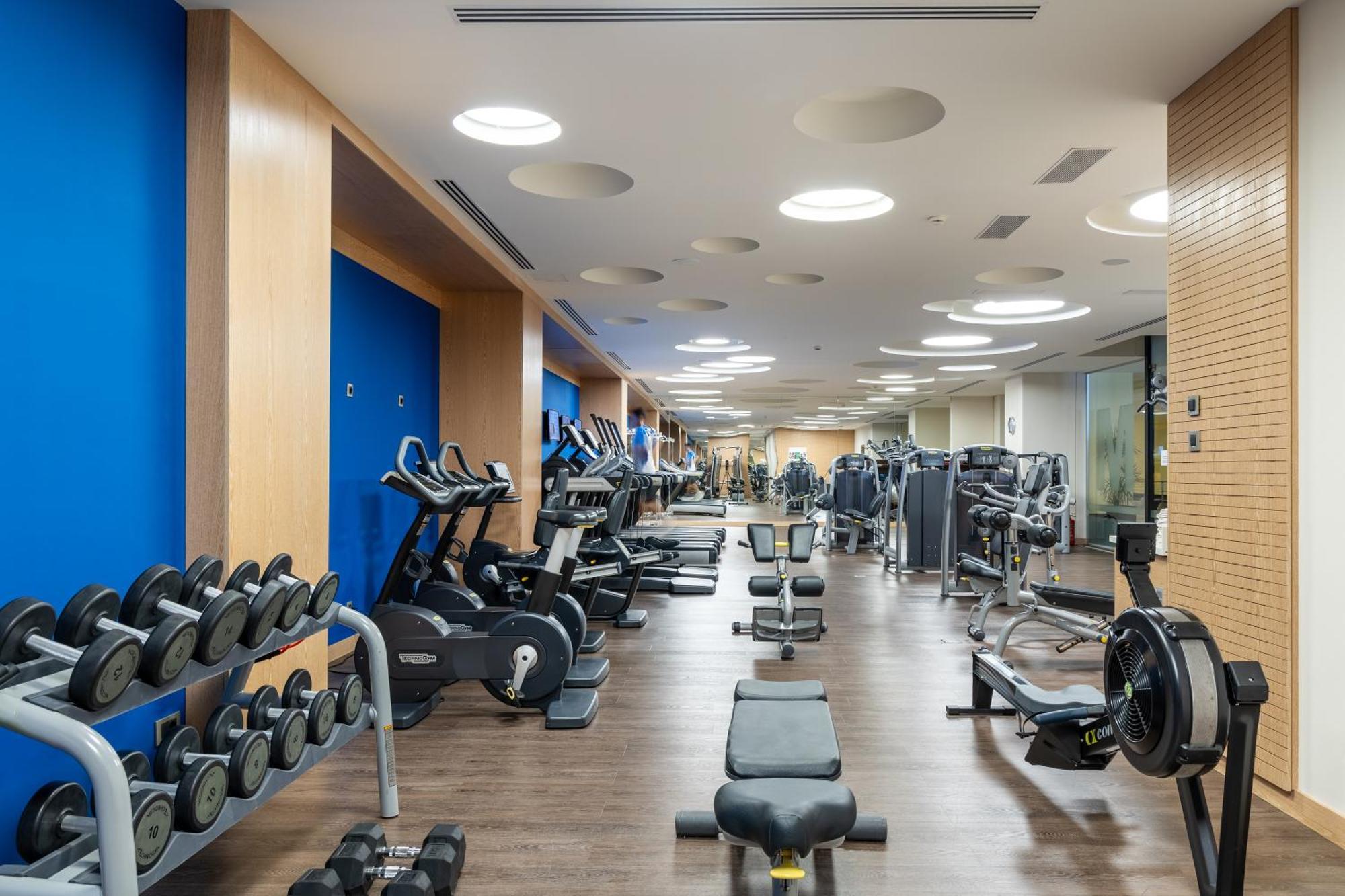 Miraggio Thermal Spa Resort Paliouri Eksteriør billede The gym at the hotel